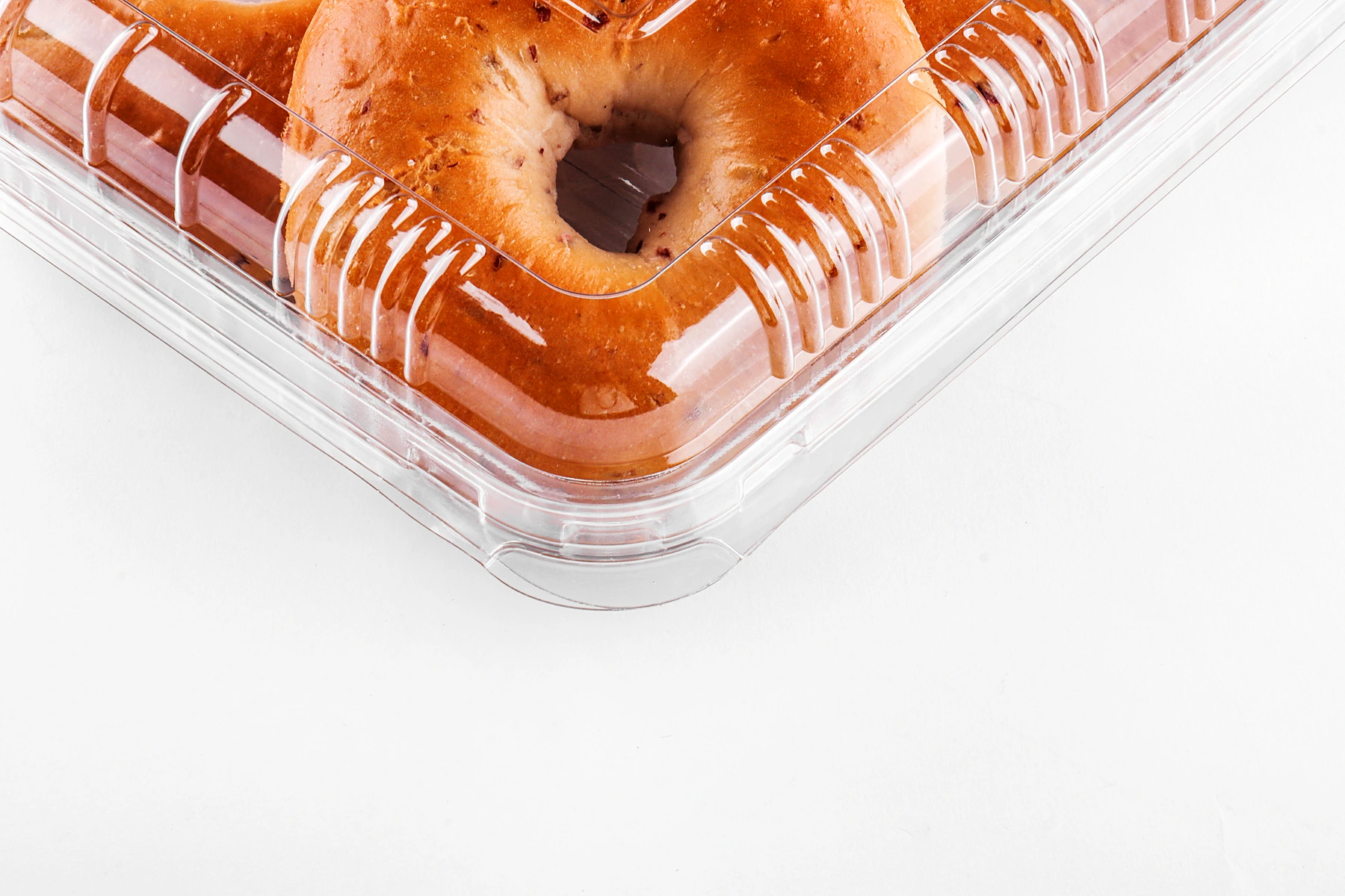 STL-98 plastic donut container lid detail