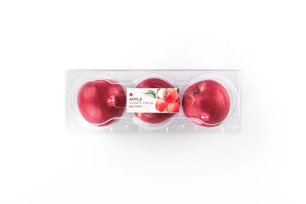 STL-AP3D 3-cavity apple clamshell container holding three fresh apples (white bg)