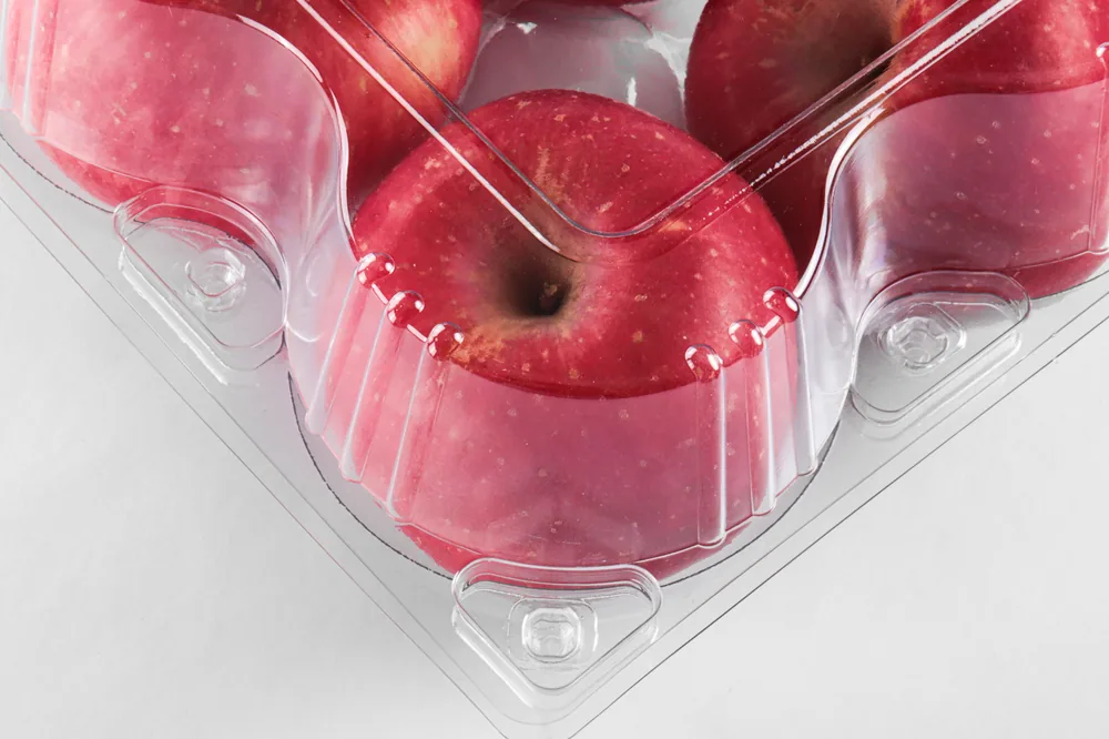 STL-AP6C 6-cavity apple clamshell container holding six fresh apples (white bg)
